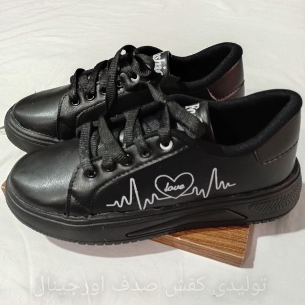 کفش اسپرت ونس زنانه و دخترانه مدل ضربان قلب