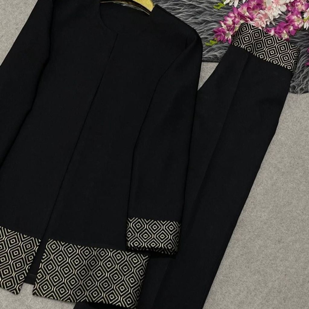 خرید اینترنتی کت شلوار پرنیا