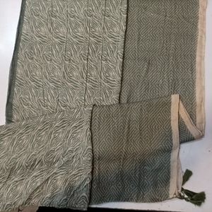 شال برشکا طرحدار