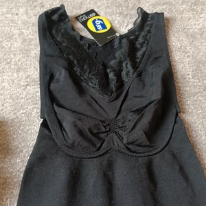 فروش اینترنتی تاپ گنی یقه دانتل برند اسمارا آلمان