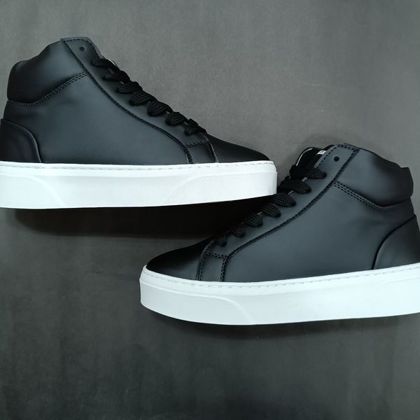 نیم بوت مردانه مشکی ضدآب pull and bear کیفیت بالا