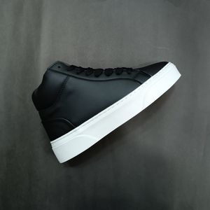 فروش اینترنتی نیم بوت مردانه مشکی ضدآب pull and bear کیفیت بالا