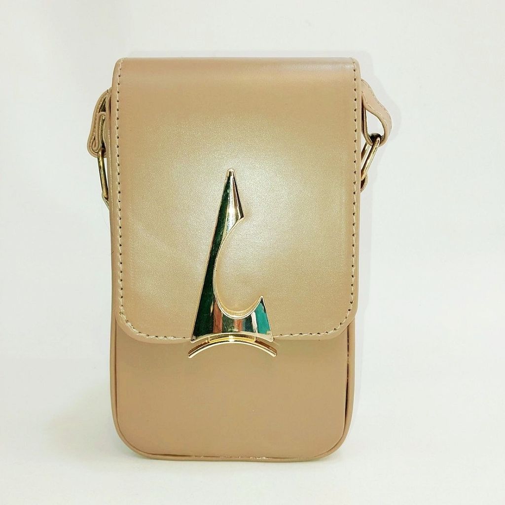 مشخصات کیف پاسپورتی ایستاده