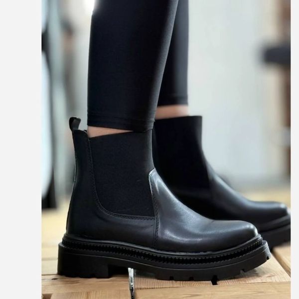 بوت مدل چلسی برشکا بوت زنانه برشکا