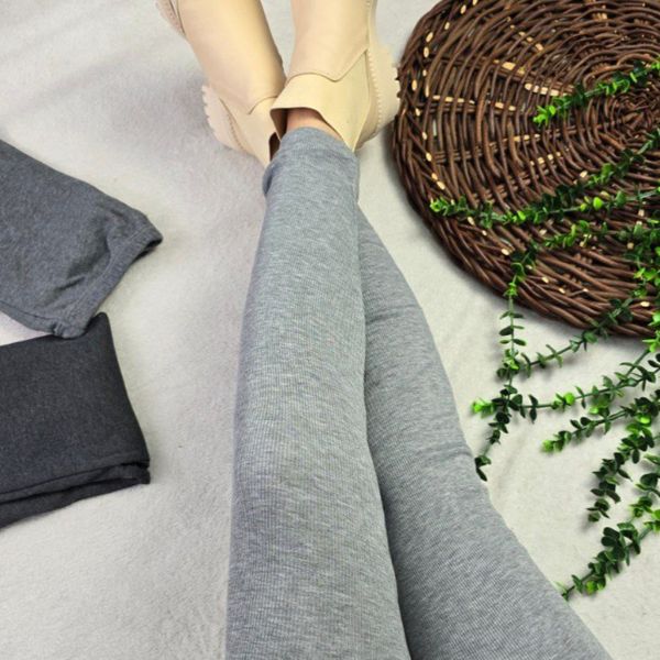 شلوار زنانه طرح لگ کبریتی داخل کرک