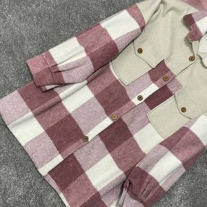 قیمت ارزان پالتو زنانه طرح ترکیبی فوتر پشمی