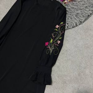 خرید اینترنتی عبای زنانه طرح فرشته