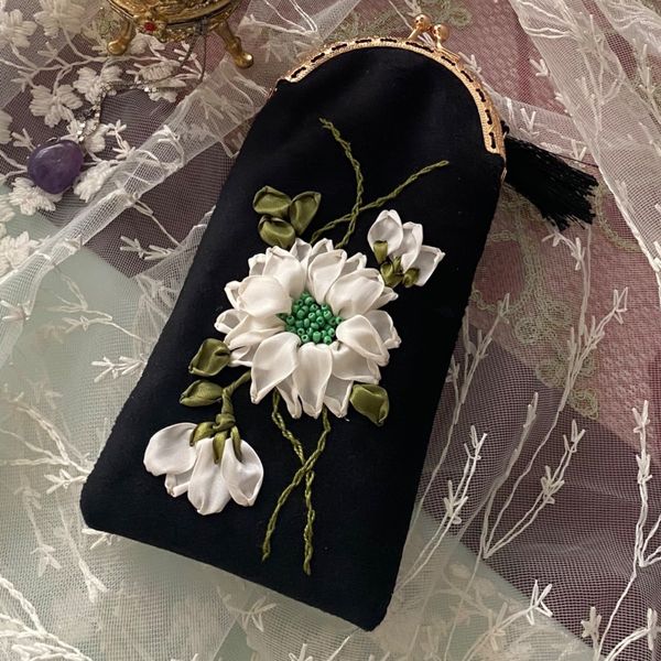 کیف عینک مدل آفتابگردون