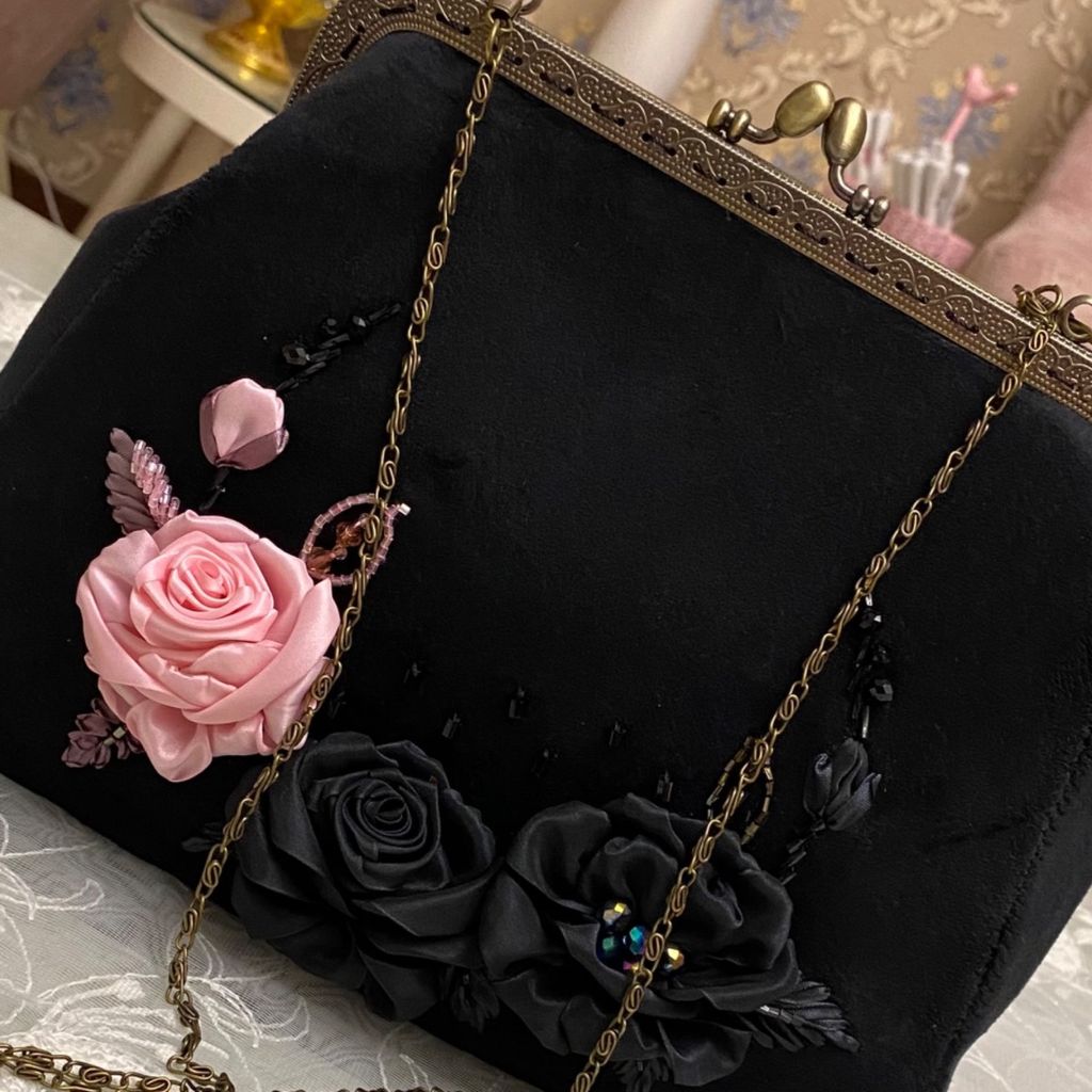 خرید اینترنتی کیف مجلسی رز صورتی