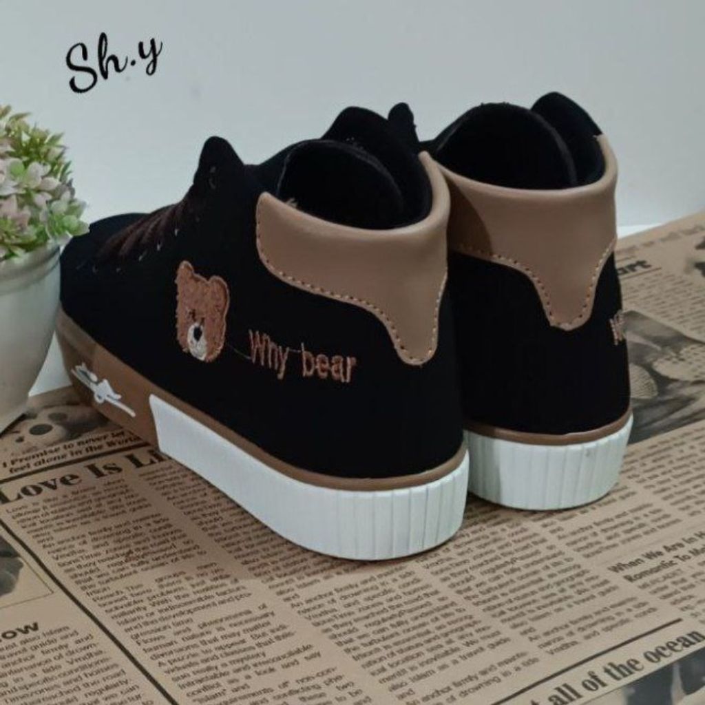 خرید آنلاین کفش ساقدار خرسی زنانه