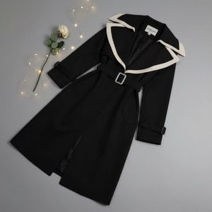 بارونی کتان کجراه زیبای پاییزی