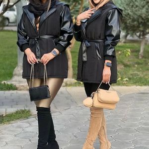 مشخصات کاپشن زنانه طرح چرم و ضد آب