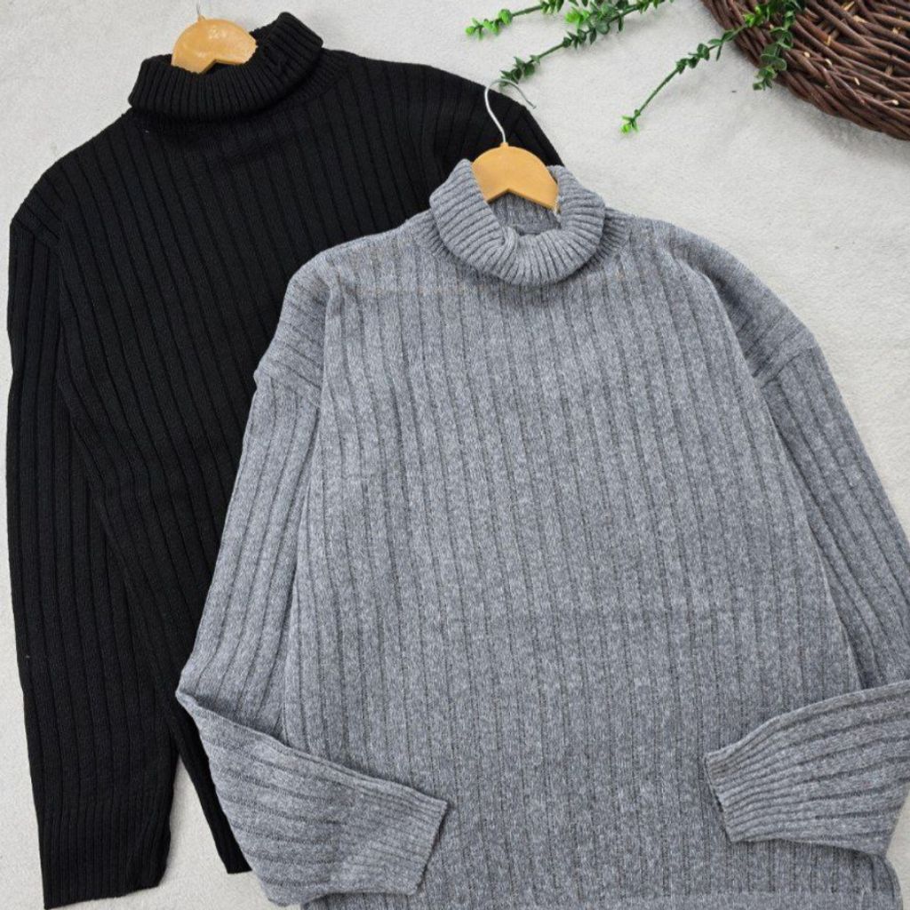 خرید آنلاین بافت زنانه طرح یقه اسکی لاینی