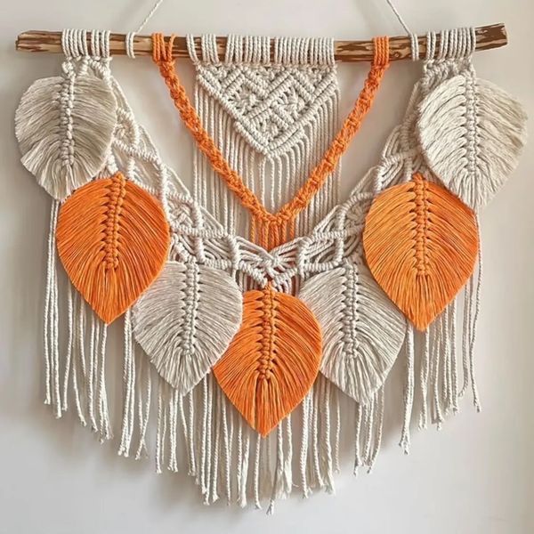 دیوار کوب مکر‌ومه بافی مدل فروزان