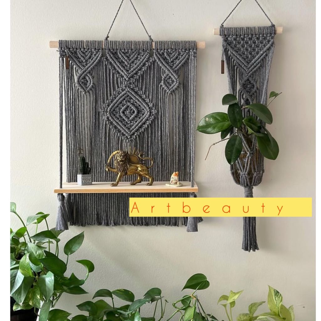 خرید آنلاین ست شلف چوبی و اویز گل مکرومه طرح الارا