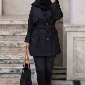 کت یقه انگلیسی