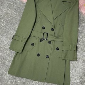 کت یقه انگلیسی