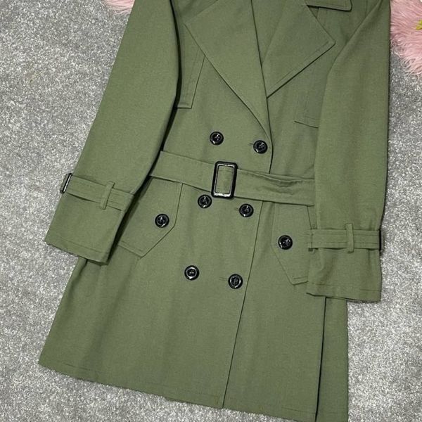 کت یقه انگلیسی