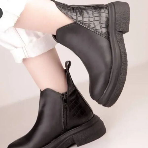 نیم بوت پشت طرح