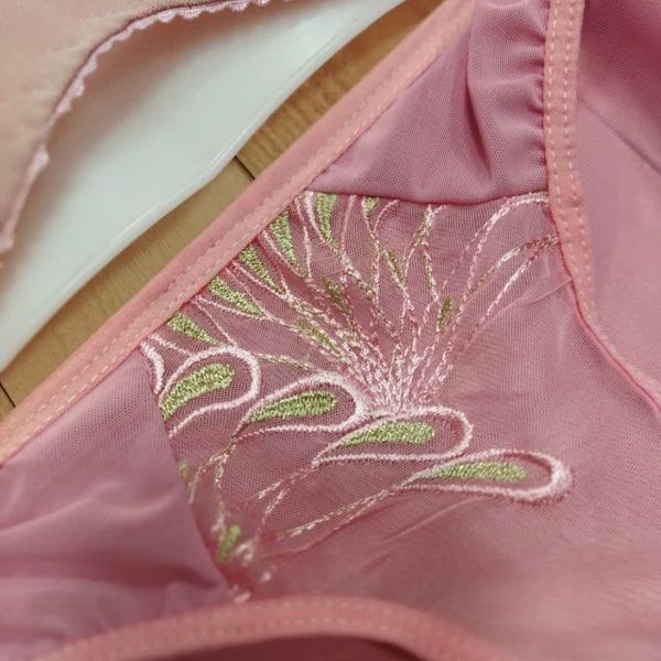 ست شیشه ای صورتی گلدوزی