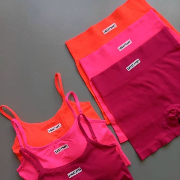 ست نیمتنه و شرتک