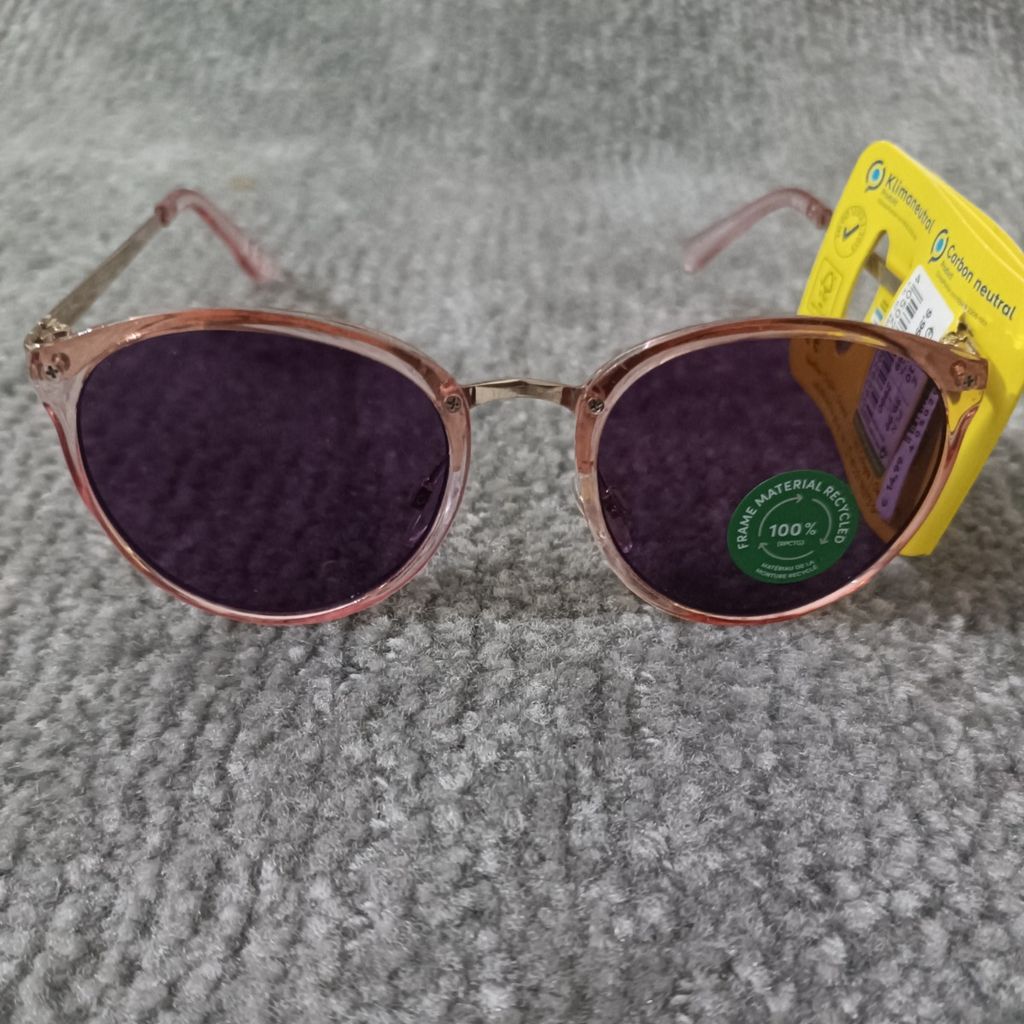 خرید اینترنتی عینک آفتابی شیشه بنفش یووی دار آلمانی