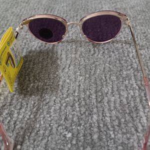 خرید اینترنتی عینک آفتابی شیشه بنفش یووی دار آلمانی