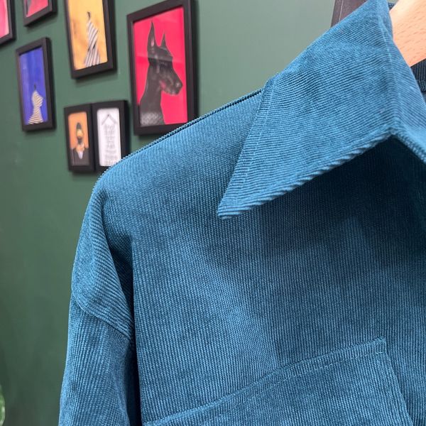 شومیز مخمل کبریتی ریز زنانه در رنگبندی