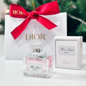 خرید انلاین عطر زنانه دیور میس دیور پرفیوم (پارفوم) 2024 - Dior - Miss Dior Parfum 2024