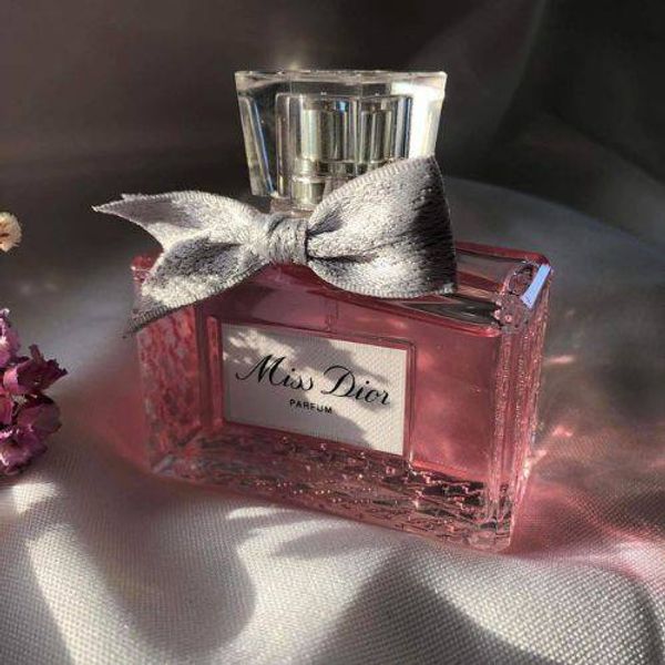 عطر زنانه دیور میس دیور پرفیوم (پارفوم) 2024 - Dior - Miss Dior Parfum 2024