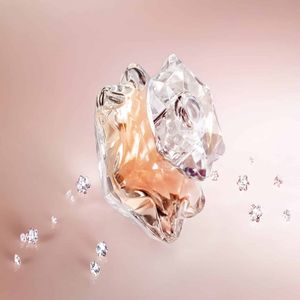 ادو پرفیوم زنانه مون بلان مدل Lady Emblem