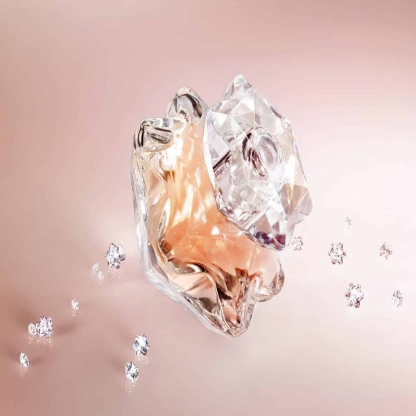 ادو پرفیوم زنانه مون بلان مدل Lady Emblem