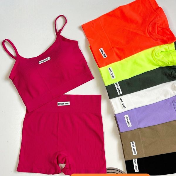 ست شورتک نیمتنه