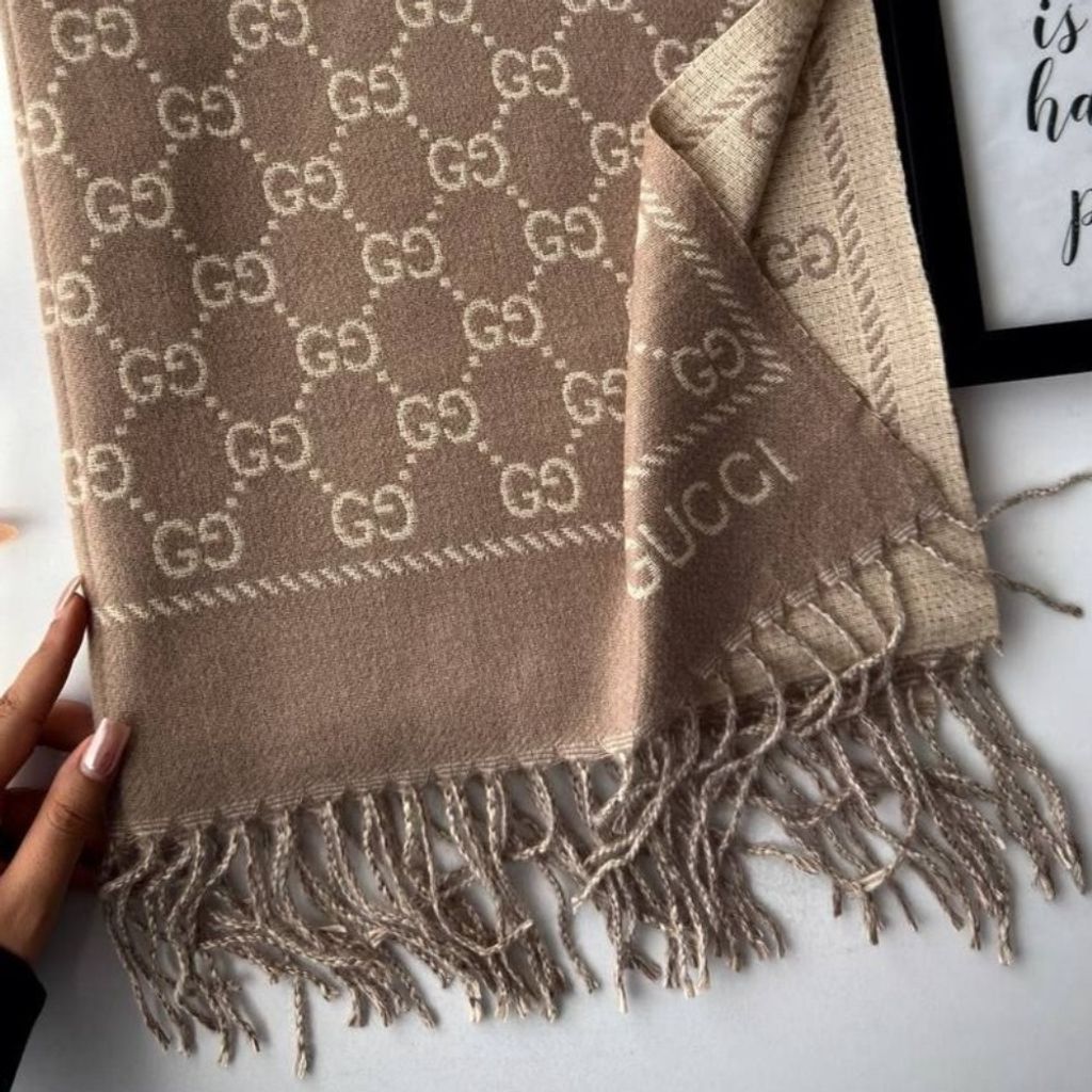 مشخصات شال فوتر ریشه دار