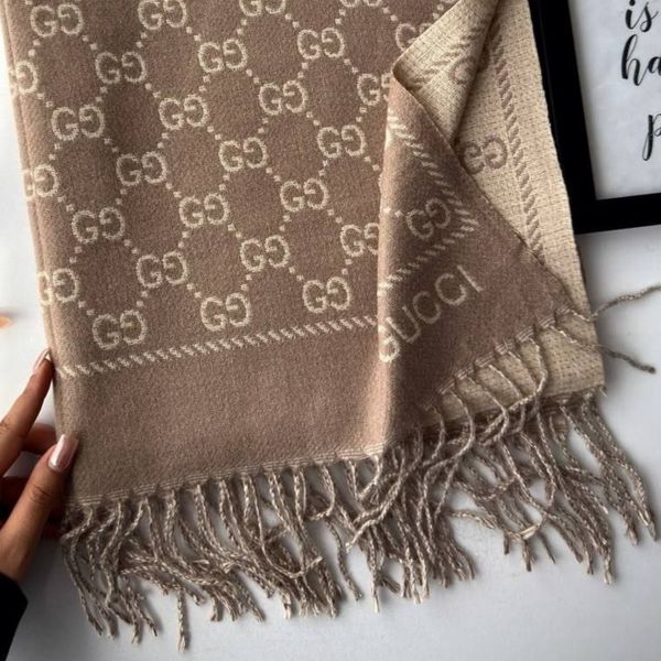 شال فوتر ریشه دار