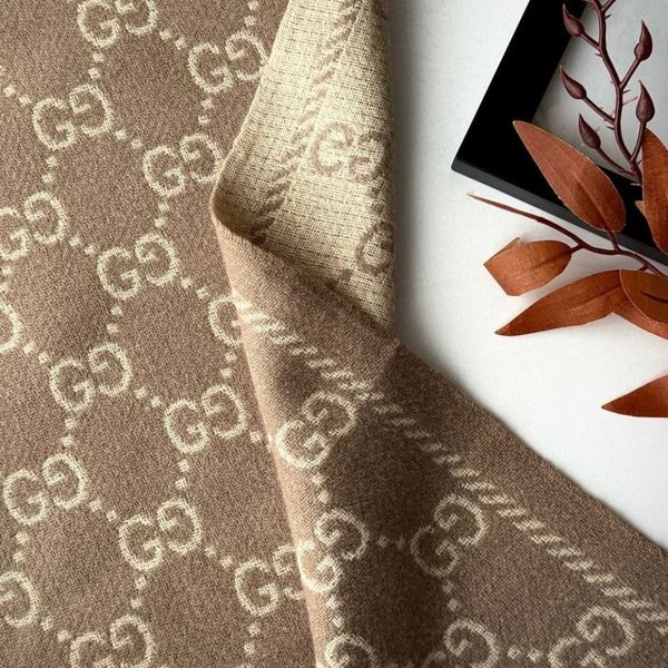 شال فوتر ریشه دار