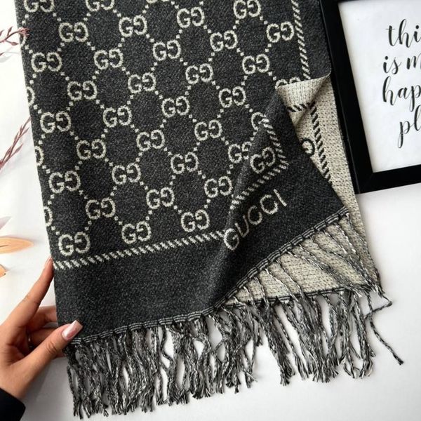 شال فوتر ریشه دار