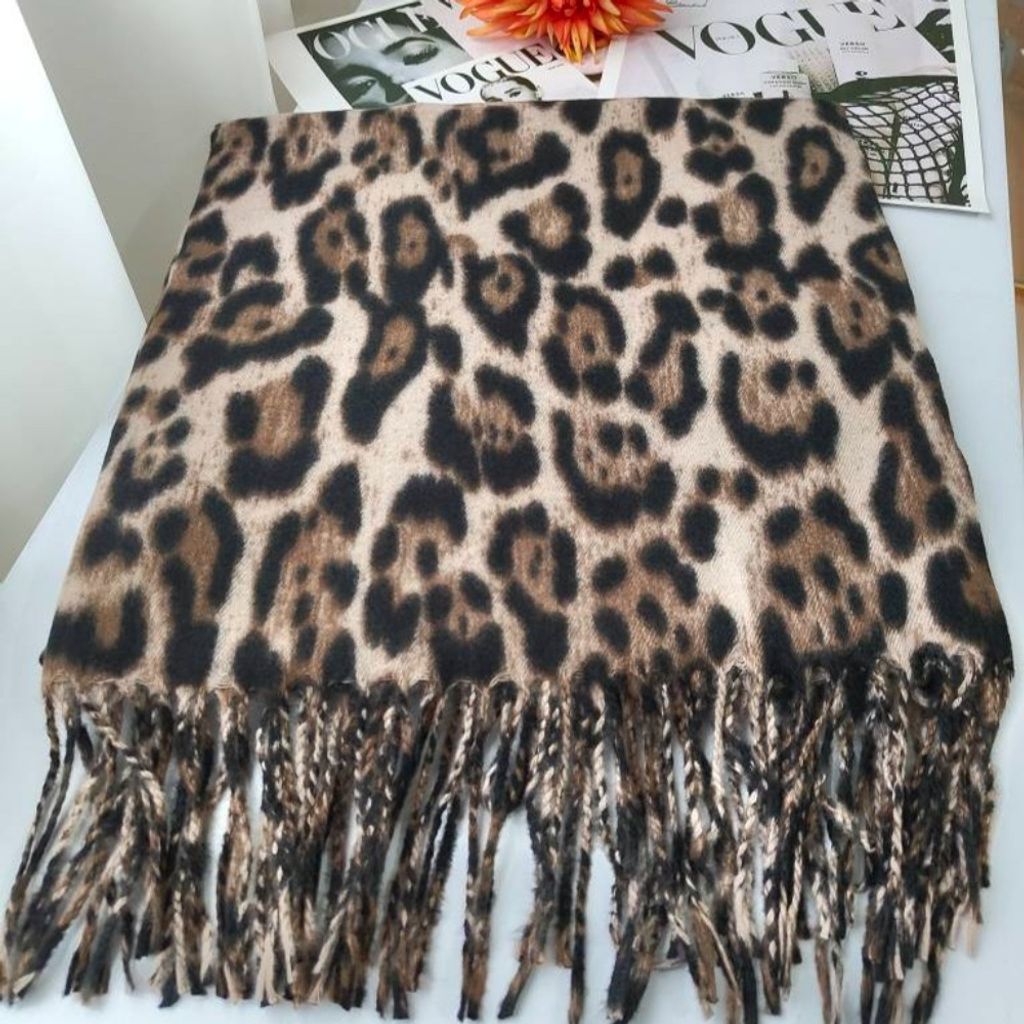 خرید اینترنتی شال موهر پلنگی