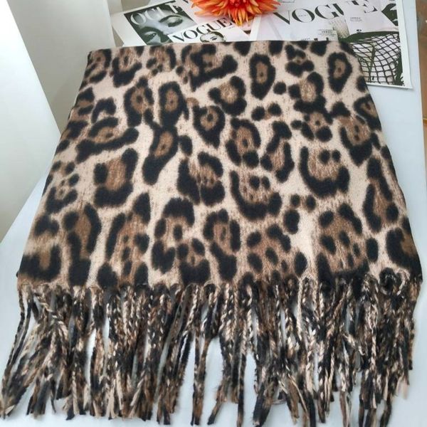 شال موهر پلنگی