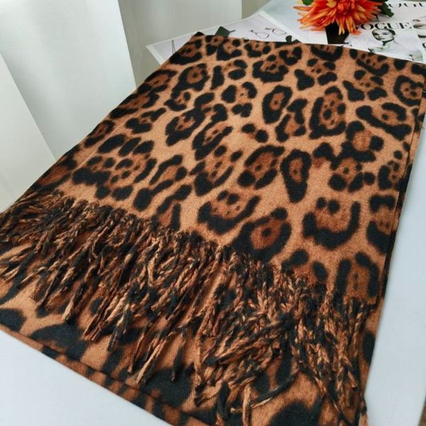 شال موهر پلنگی