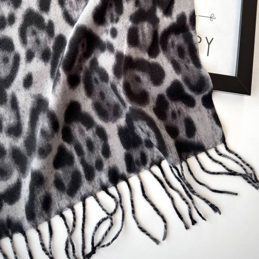 خرید آنلاین شال موهر پلنگی