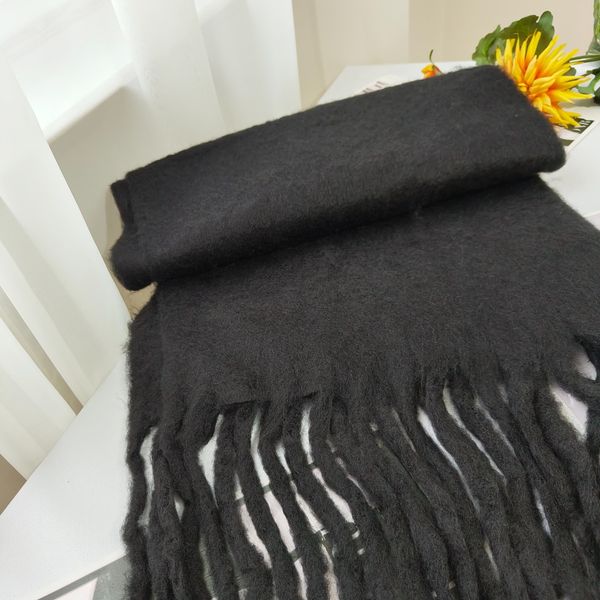 شال بیگ اسکارف