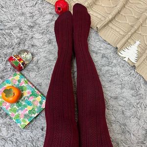 فروش اینترنتی جوراب شلواری زنانه بافت طرح گندم