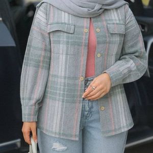 خرید اینترنتی شومیز زنانه طرح پشمی