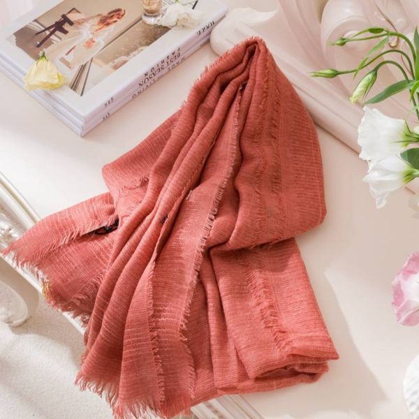 شال زنانه کنفی پاییزه دور ریش