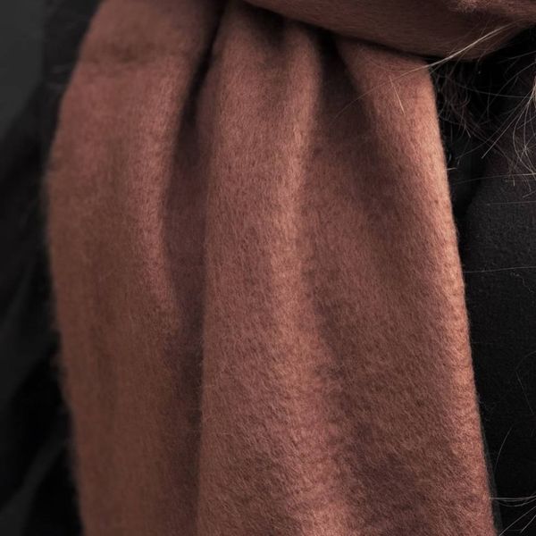 بیگ اسکارف قهوه ای پشمی