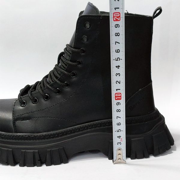 نیم بوت برشکا طرح دکتر مارتیتز