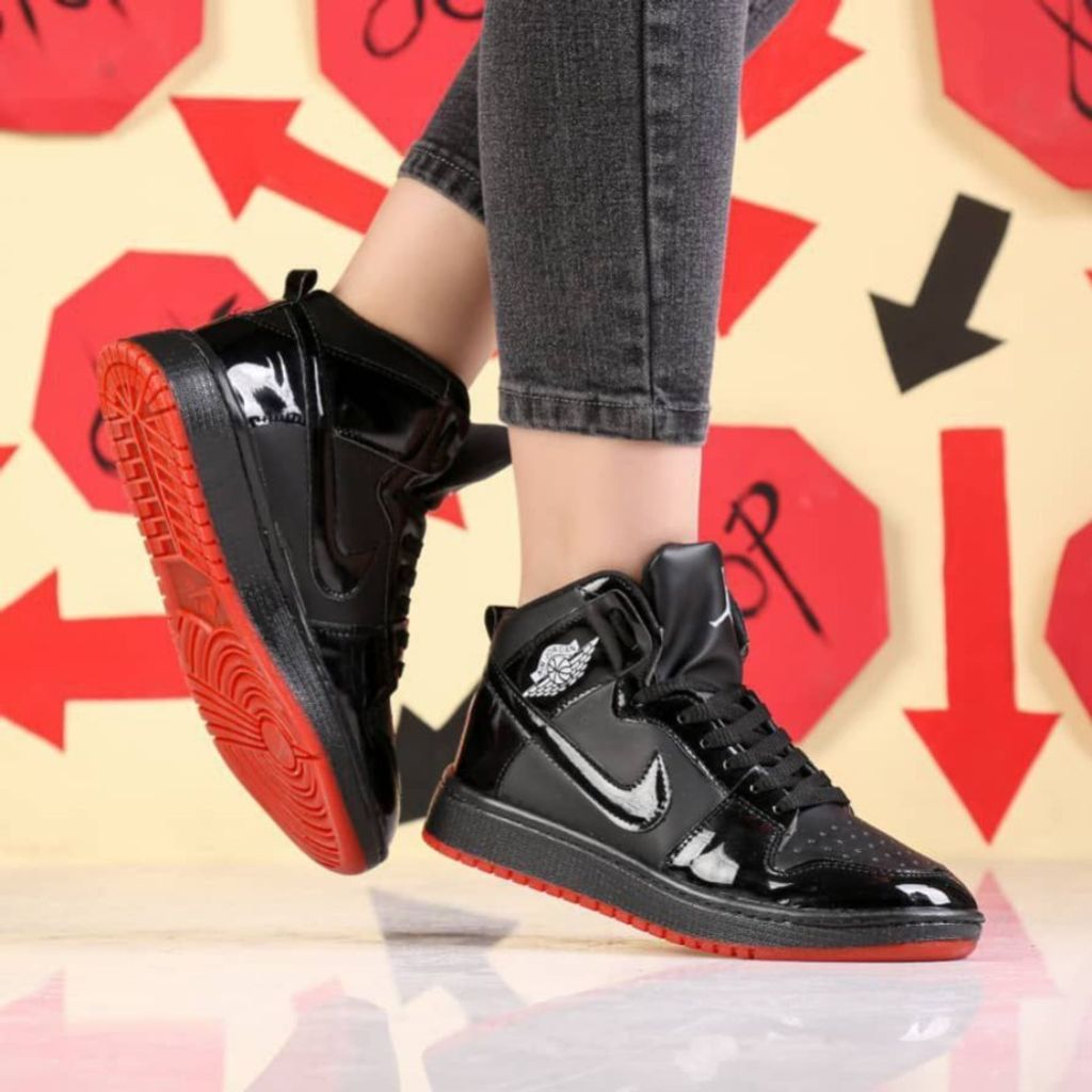 فروش اینترنتی کفش نایک جردن ساقدار ورنی