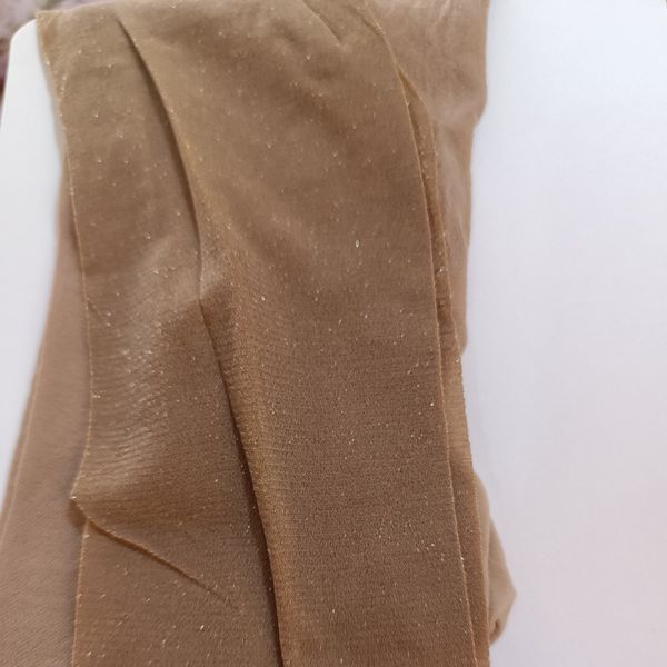 جوراب شلواری شاین دار محصول ایتالیا رنگ پا