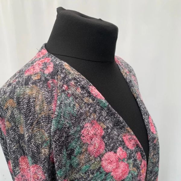 رویه بافت طرح کت زنانه اتمسفر